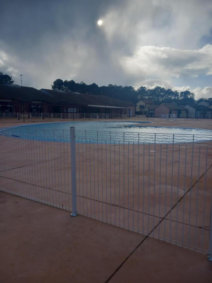 Villas Du Lac Appart 4 A 6 Personnes スーストン エクステリア 写真